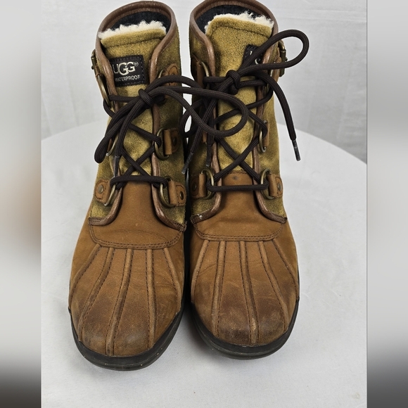 Ugg Cecile Leather Brown Lace-Up Ankle Boots with Buckle Sz 9 - Picture 3 of 10